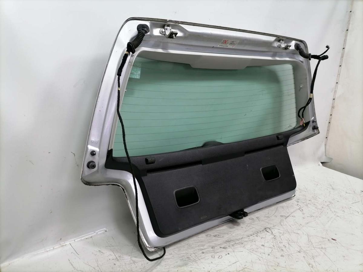 VW Golf 4 original Heckklappe mit Heckscheibe LA7W Reflexsilber Fließheck Bj.2003